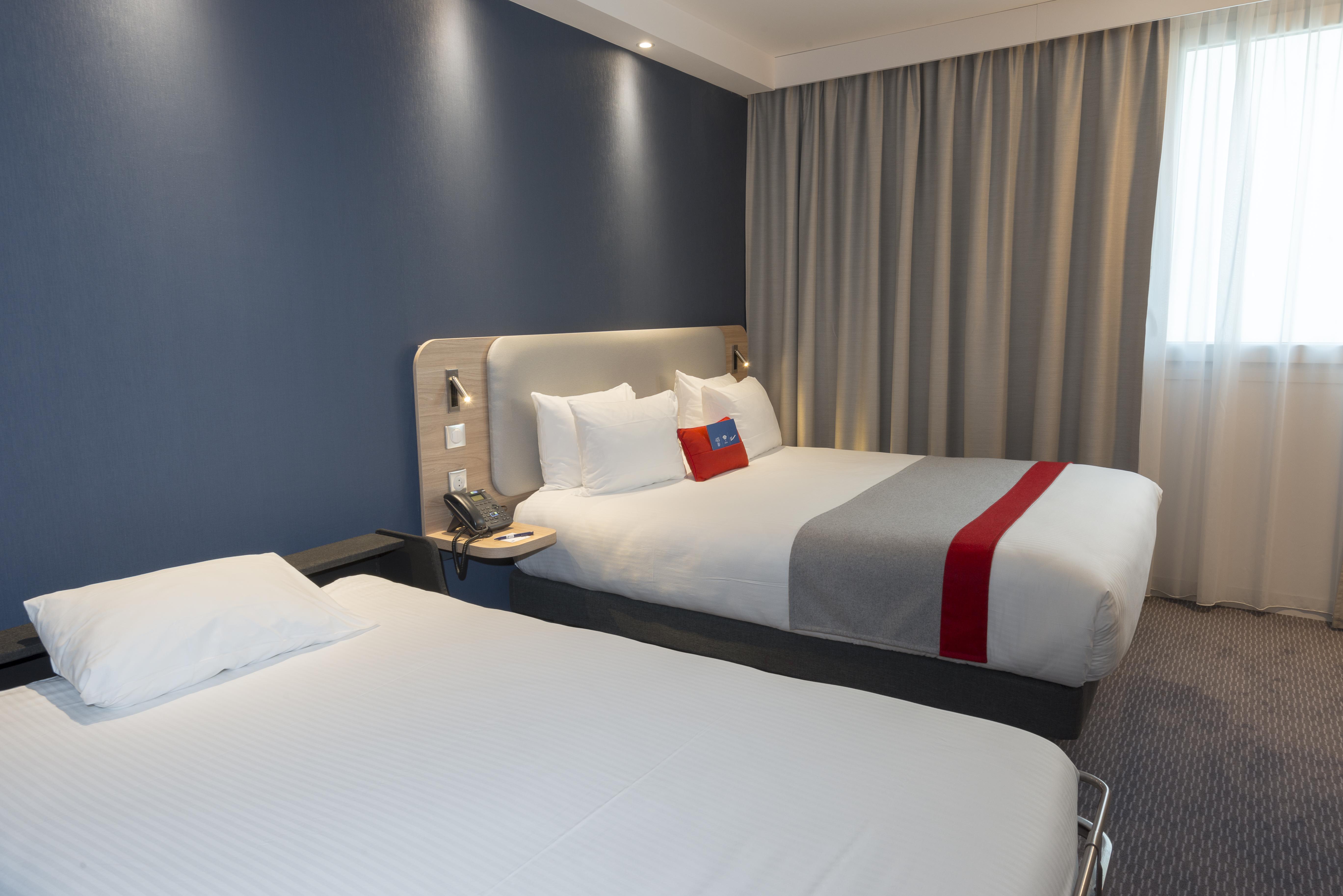 Holiday Inn Express Paris - Velizy By Ihg Luaran gambar