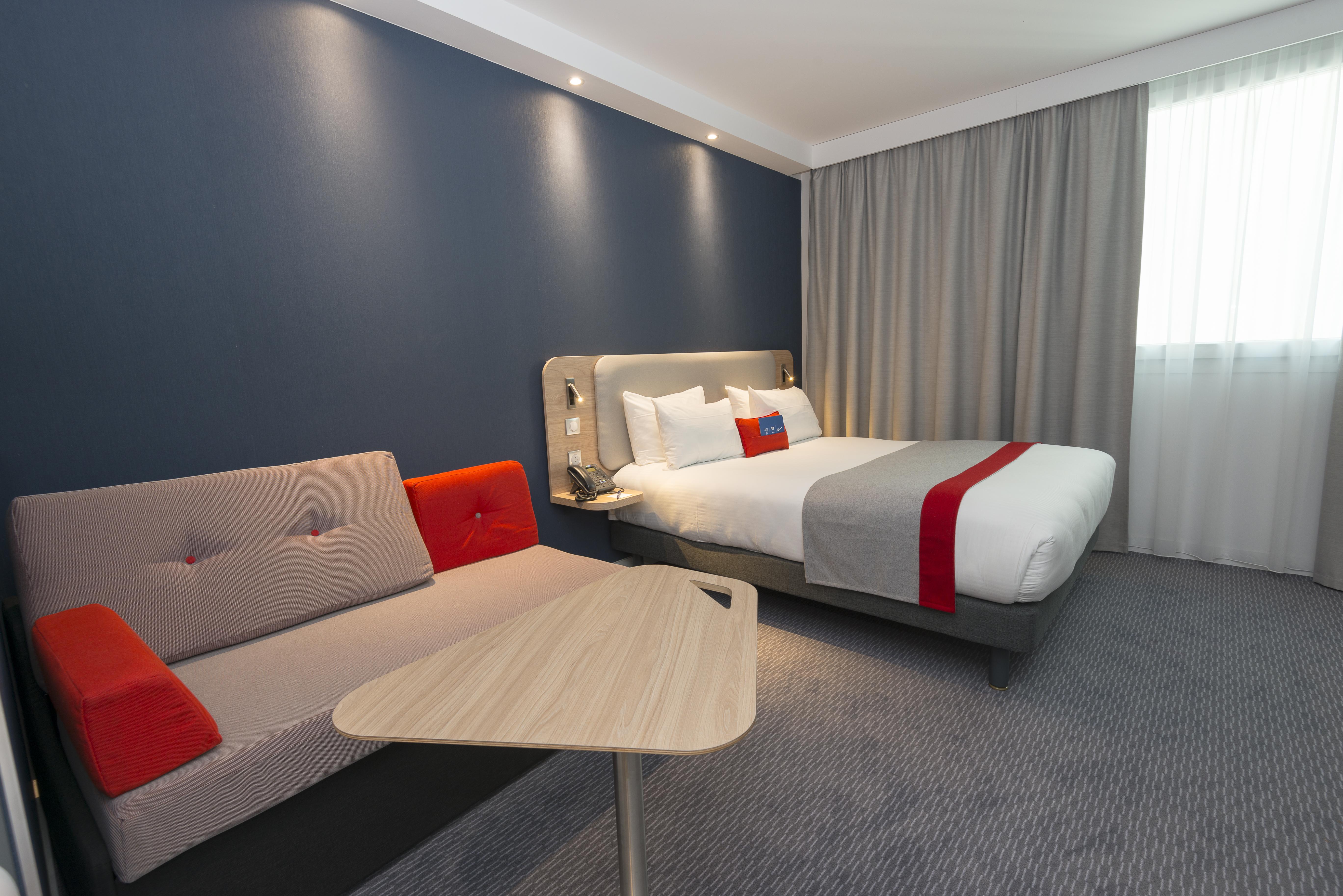 Holiday Inn Express Paris - Velizy By Ihg Luaran gambar