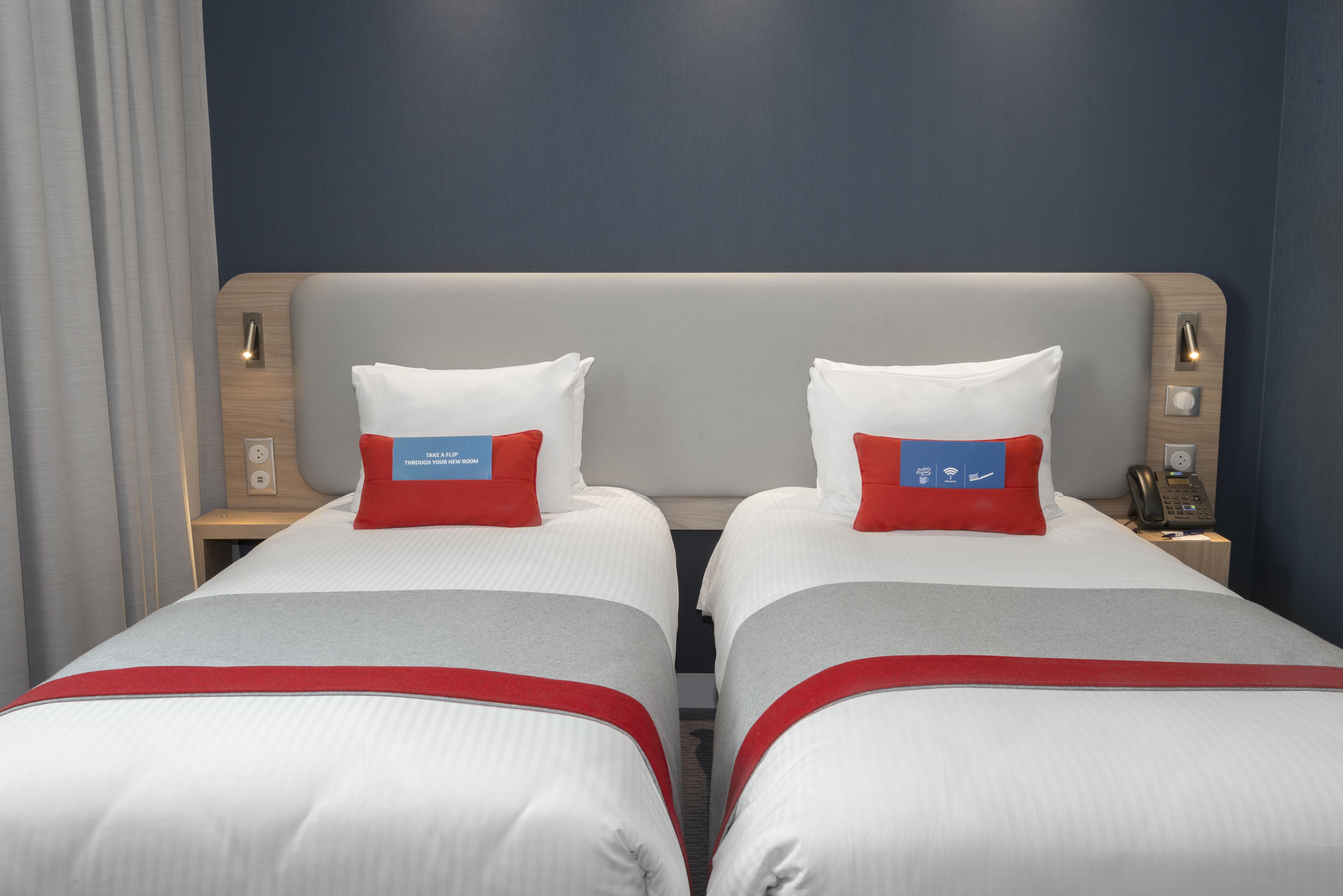Holiday Inn Express Paris - Velizy By Ihg Luaran gambar