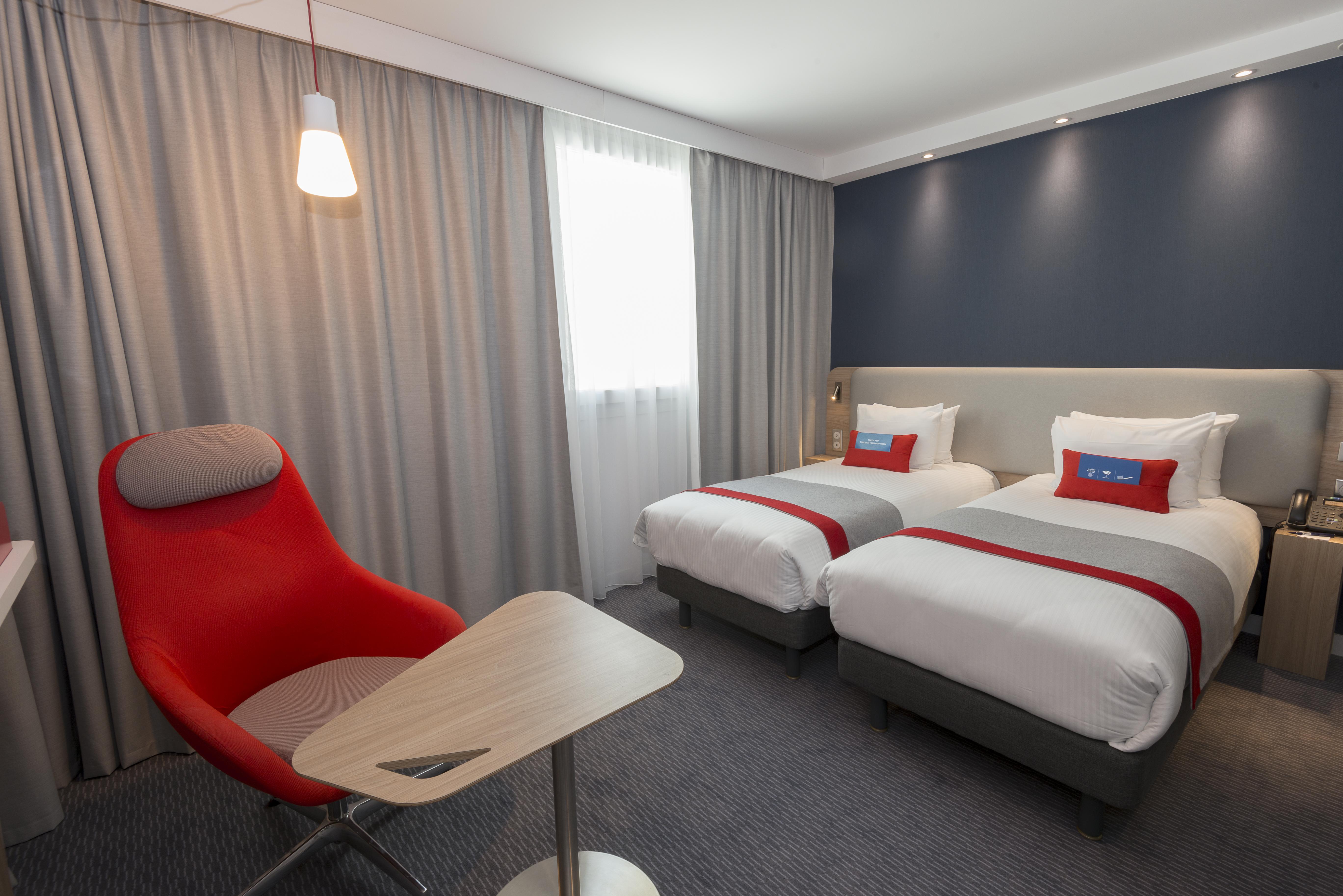Holiday Inn Express Paris - Velizy By Ihg Luaran gambar
