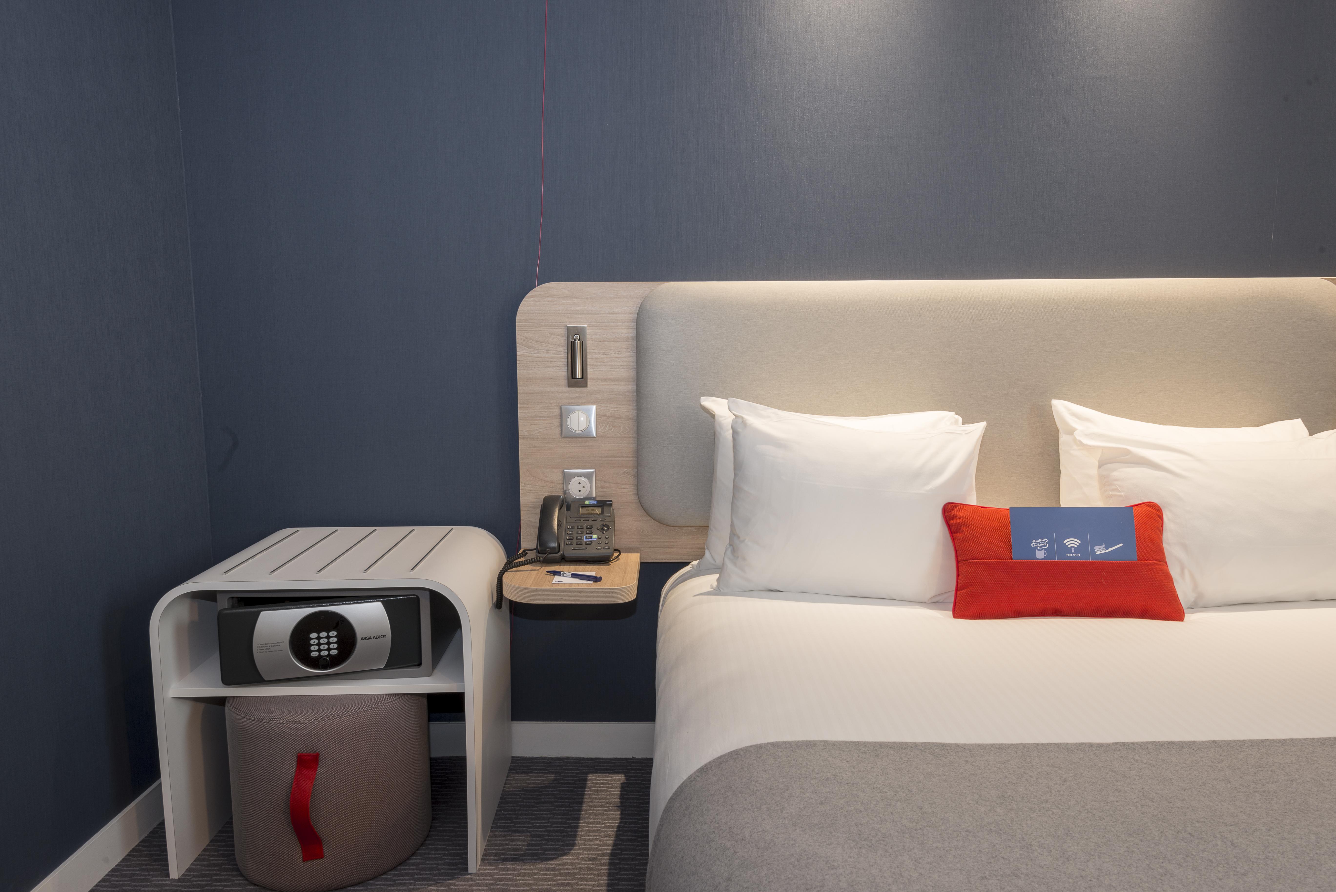 Holiday Inn Express Paris - Velizy By Ihg Luaran gambar