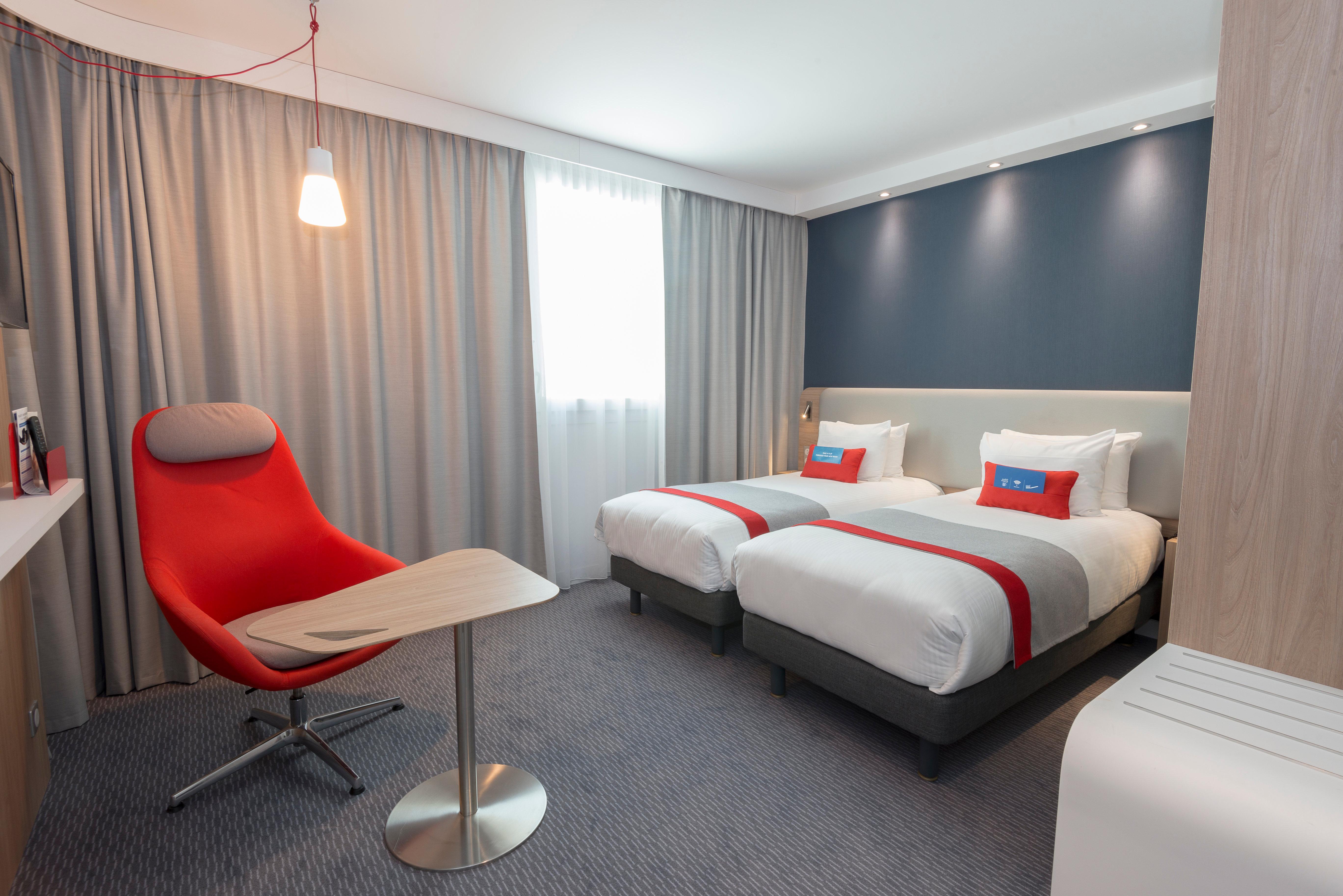 Holiday Inn Express Paris - Velizy By Ihg Luaran gambar