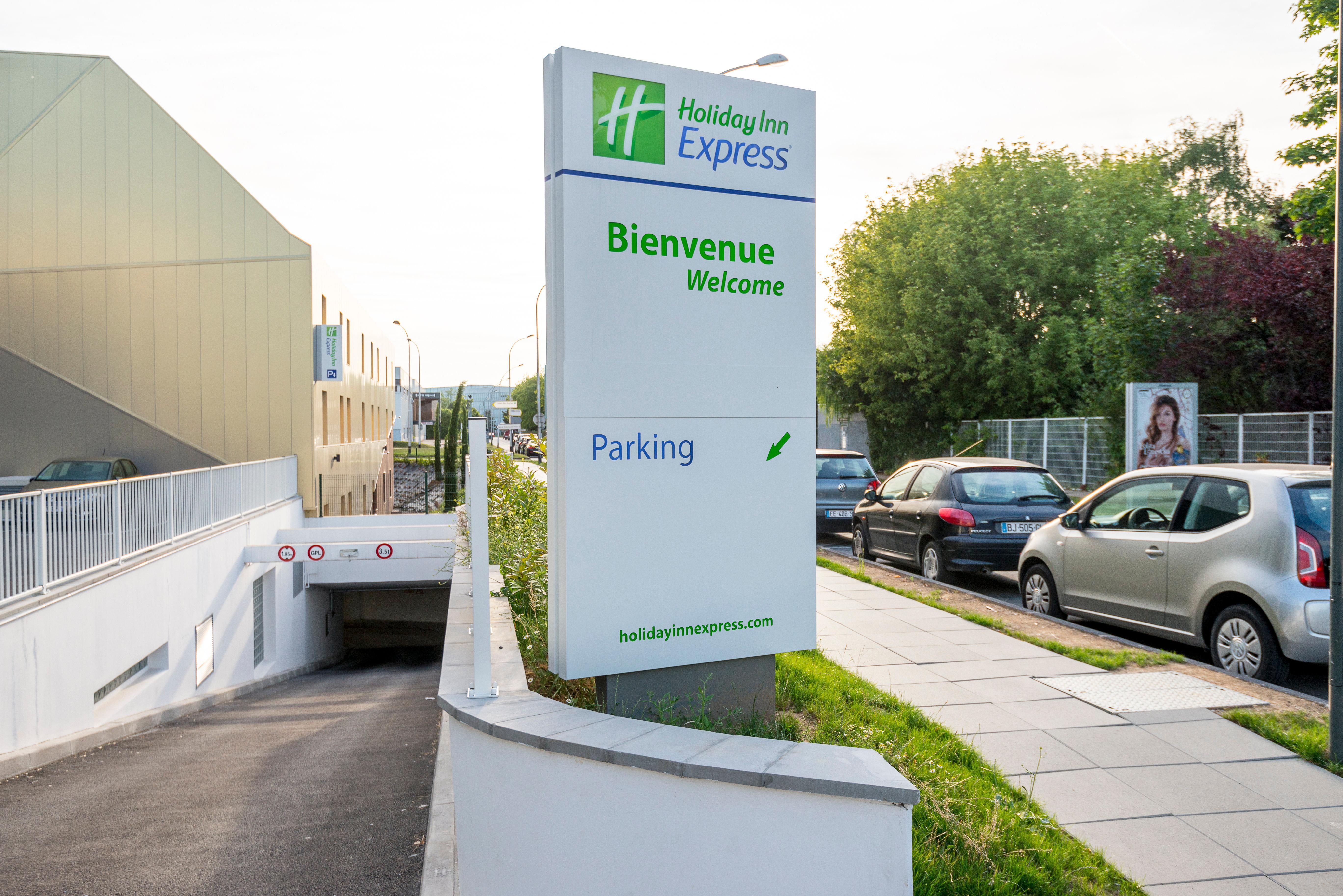 Holiday Inn Express Paris - Velizy By Ihg Luaran gambar