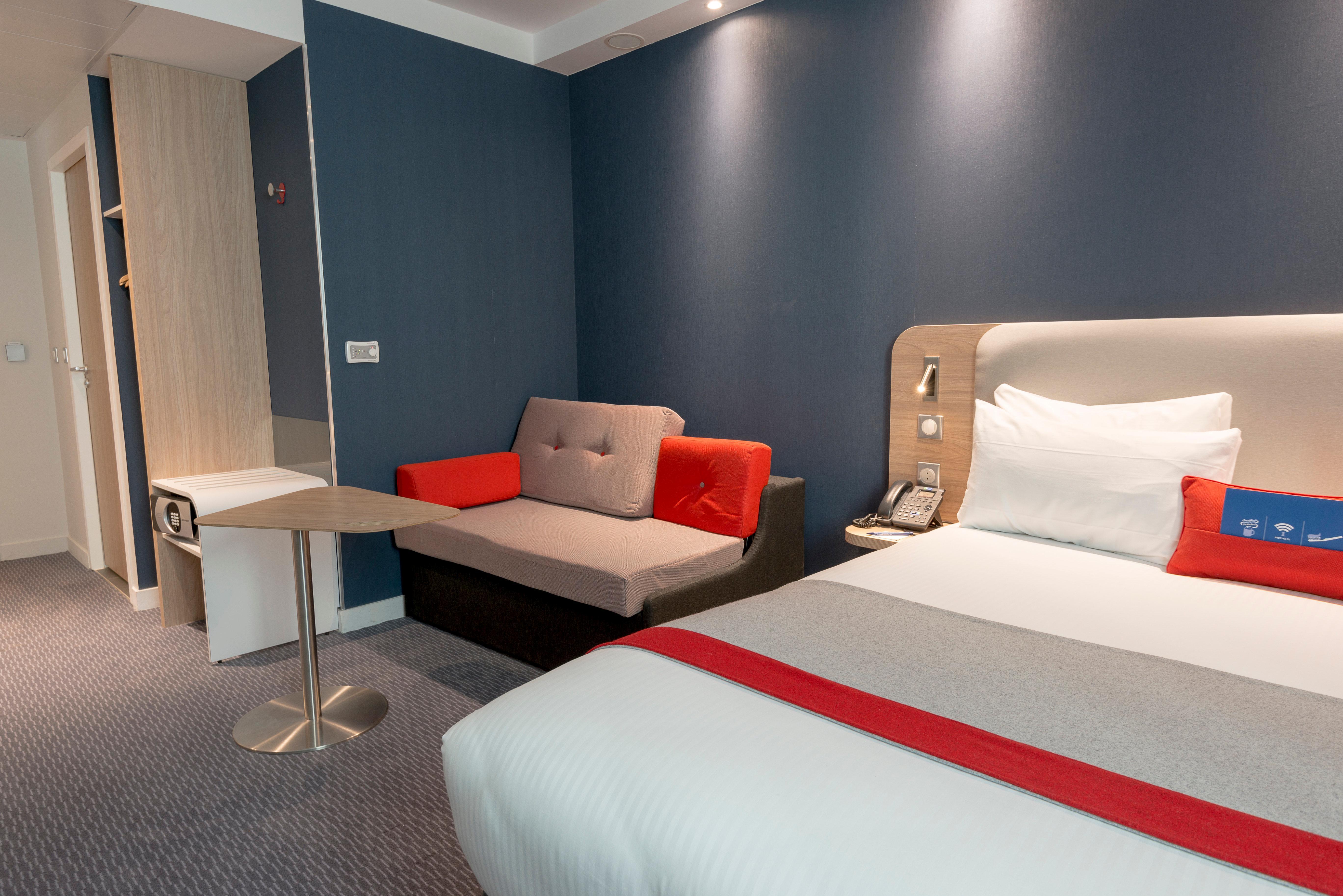 Holiday Inn Express Paris - Velizy By Ihg Luaran gambar