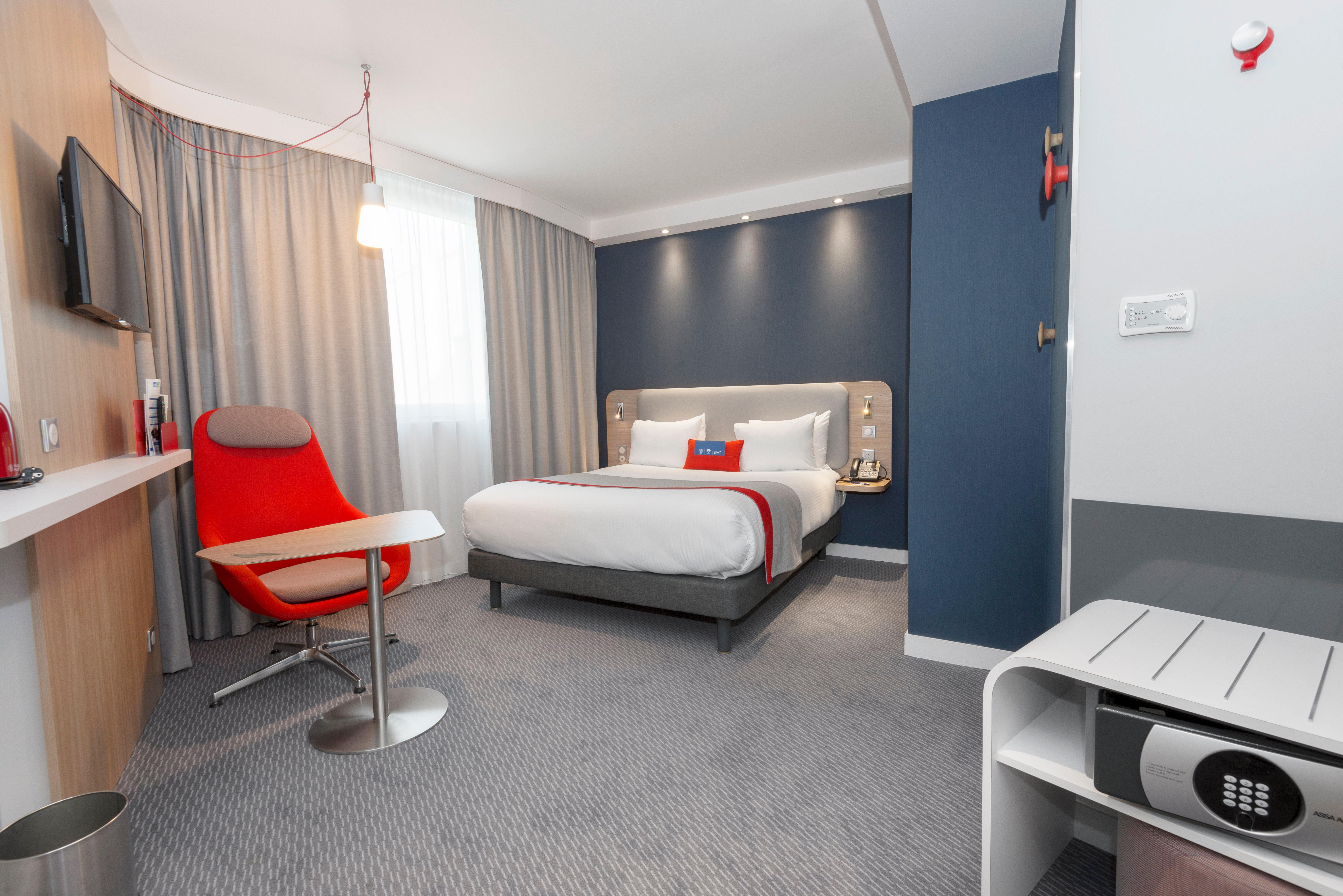 Holiday Inn Express Paris - Velizy By Ihg Luaran gambar