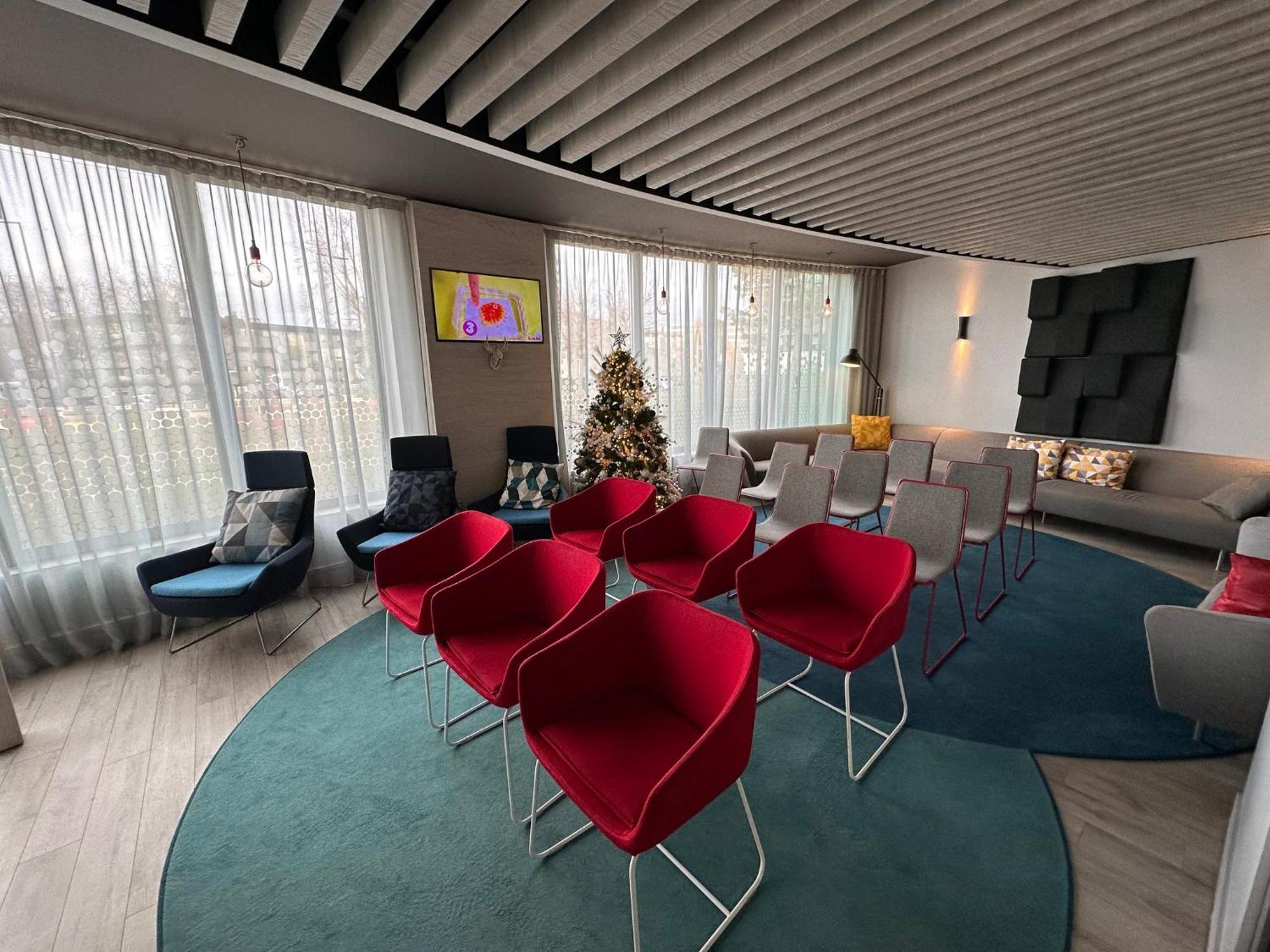Holiday Inn Express Paris - Velizy By Ihg Luaran gambar